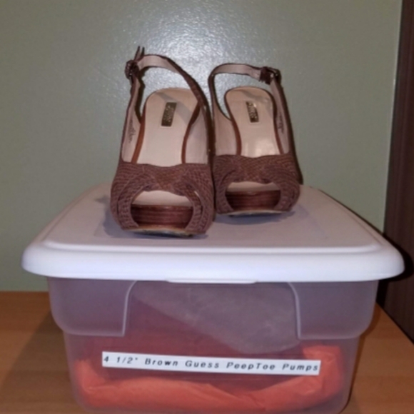 Guess Peeptoe Pumps - Picture 2 of 10